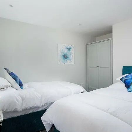 The Bungalow - Dog Friendly *